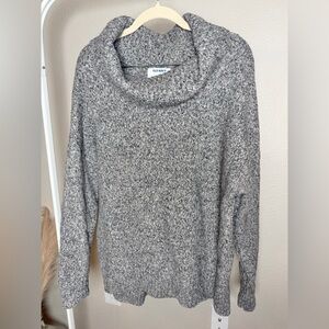 Old Navy Gray Marled Cowl Neck Sweater